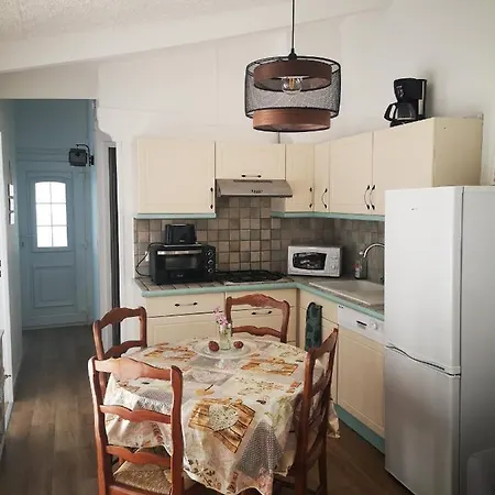 Apartment Maisonnette 4 Pers Rez De Jardin Avec Terrasse Agde